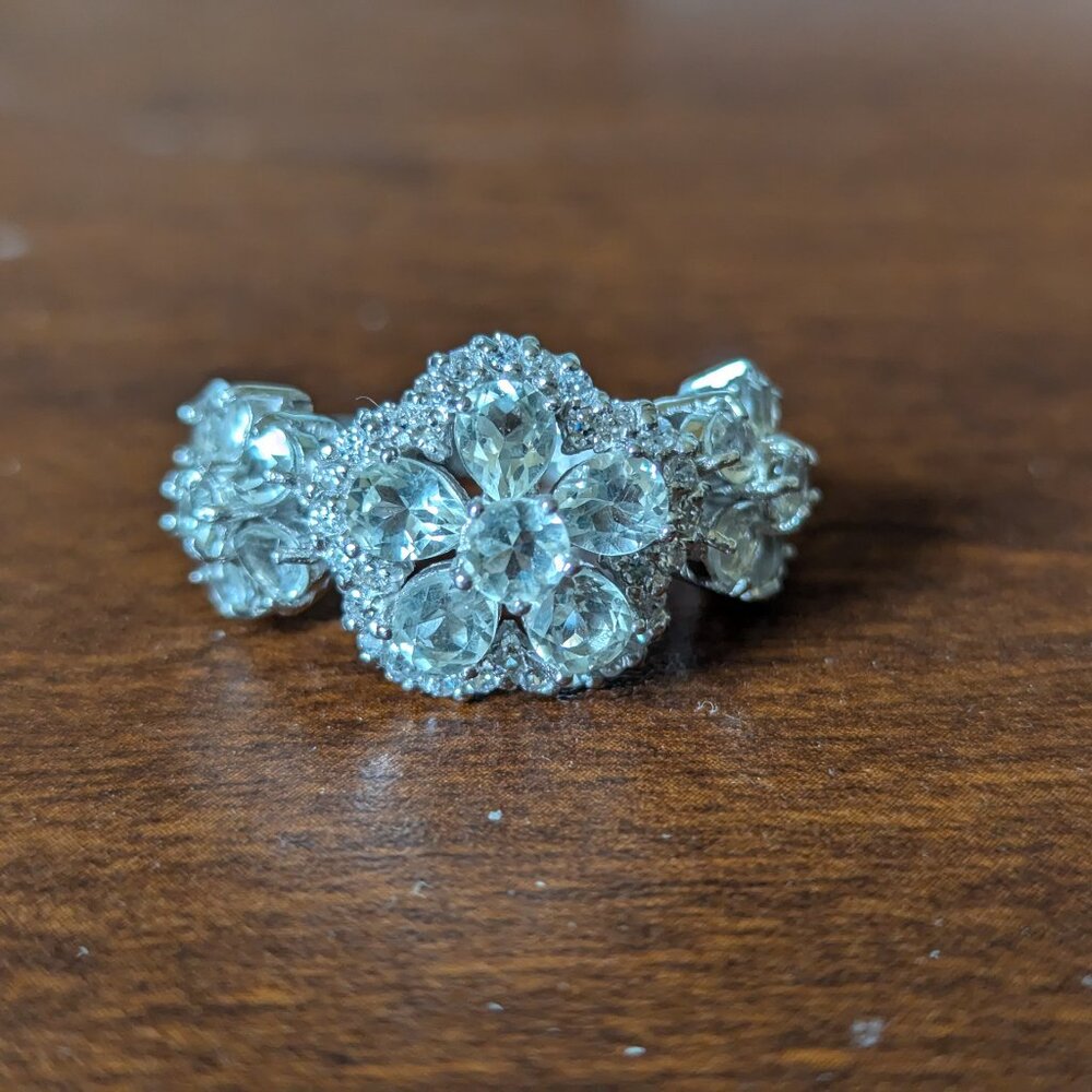 RING 45CT White Topaz Flowers in Sterling Silver, Size 8 - BLING!
